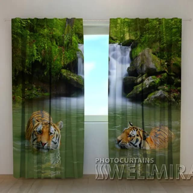 3D-gardin Tigrar vid vattenfallet